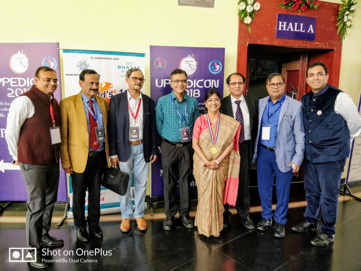 Some of the faculty members outside the scientific hall at UP Pedicon 2018